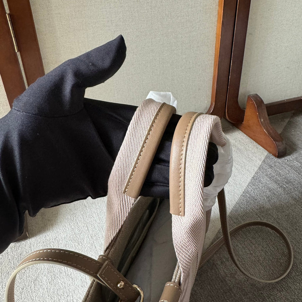 CHLOE SMALL WOODY TOTE BAG 26.5 IN BEIGE LINEN CANVAS LIGHT PINK WEBBING LOGO EMBROIDERY
