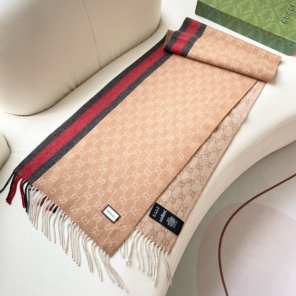 GUCCI SCARF 200 CM IN PEANUT BROWN MONOGRAM CASHMERE 399766