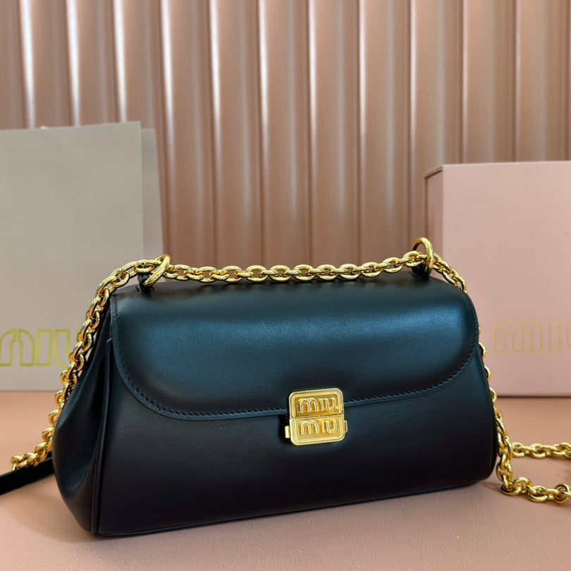 MIU MIU CHAIN SHOULDER BAG 24 IN BLACK PATENT SMOOTH CALFSKIN