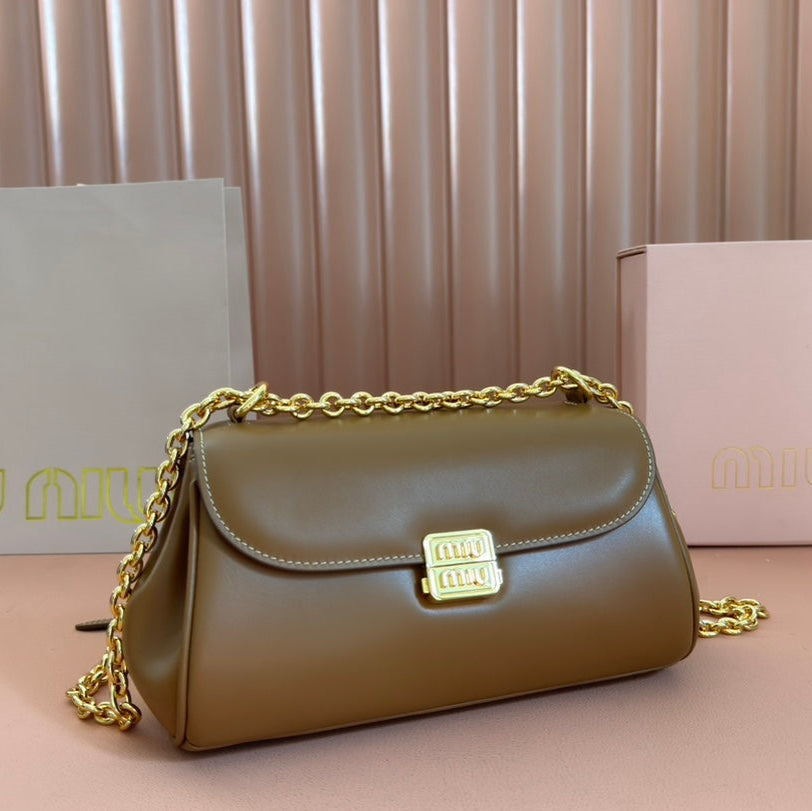 MIU MIU CHAIN SHOULDER BAG 24 IN PEANUT BROWN PATENT SMOOTH CALFSKIN