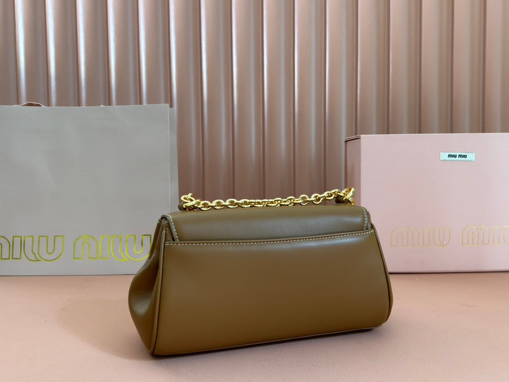MIU MIU CHAIN SHOULDER BAG 24 IN PEANUT BROWN PATENT SMOOTH CALFSKIN