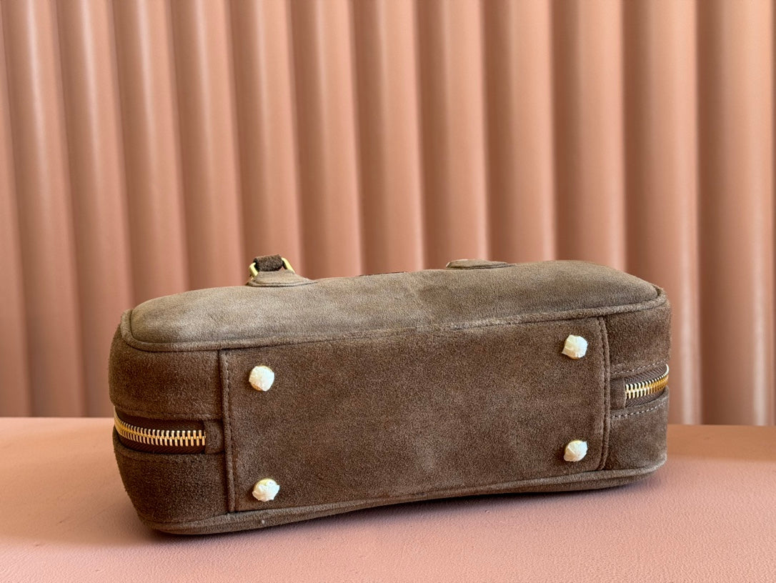 MIU MIU ARCADIE BAG 27 IN CEDAR BROWN SUEDE GOLD HARDWARE