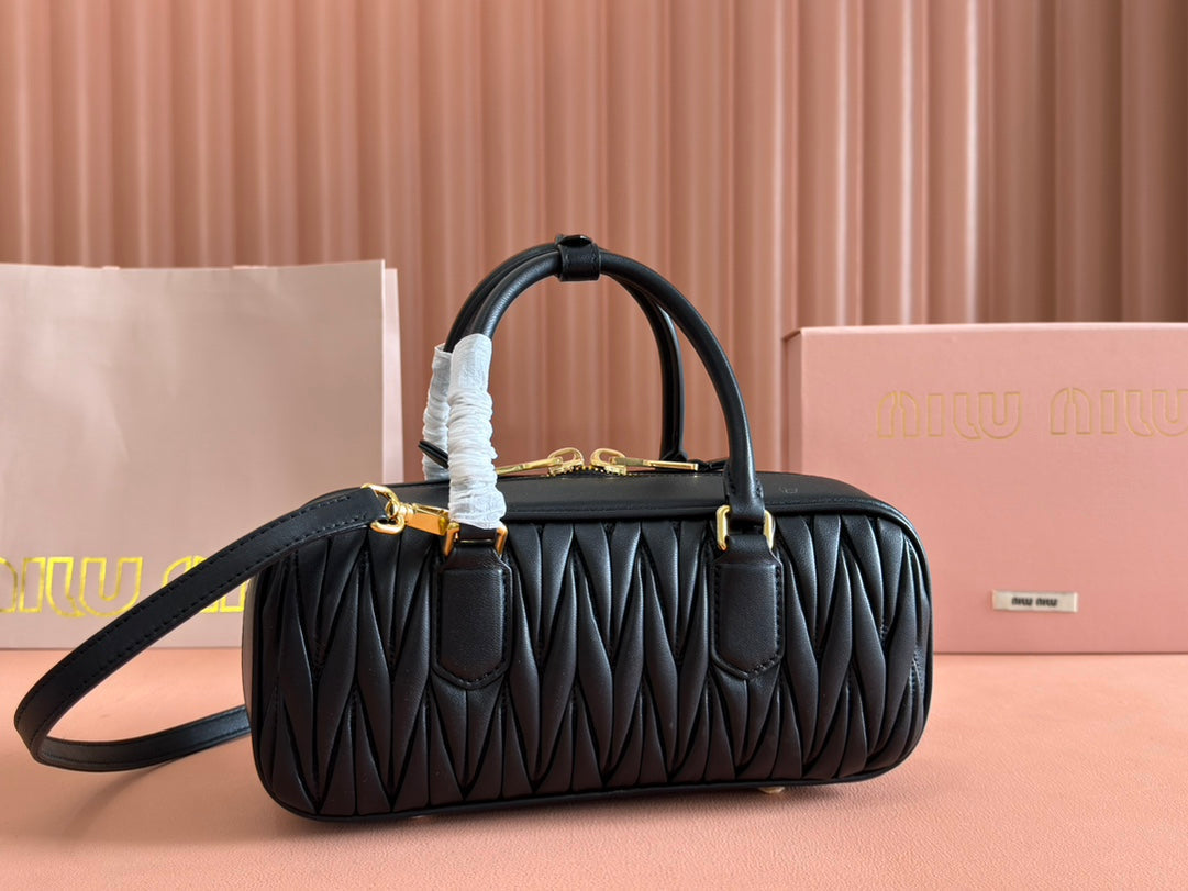 MIU MIU ARCADIE MATELASSÉ BAG 27 IN BLACK CALFSKIN GOLD HARDWARE