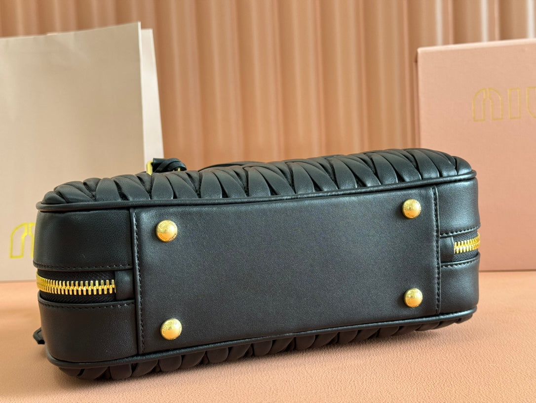 MIU MIU ARCADIE MATELASSÉ BAG 27 IN BLACK CALFSKIN GOLD HARDWARE