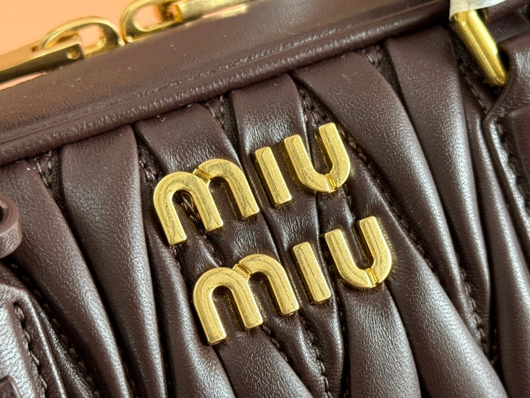 MIU MIU ARCADIE MATELASSÉ BAG 27 IN CONGO BROWN CALFSKIN GOLD HARDWARE