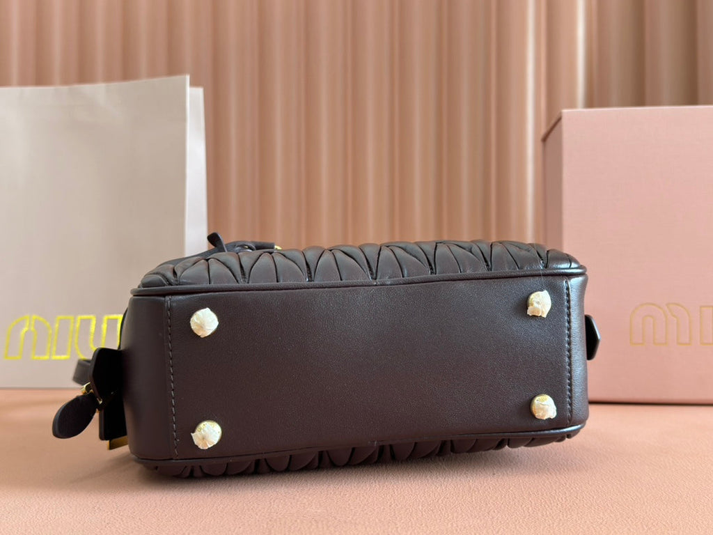 MIU MIU ARCADIE MATELASSÉ BAG 22 IN CONGO BROWN CALFSKIN GOLD HARDWARE