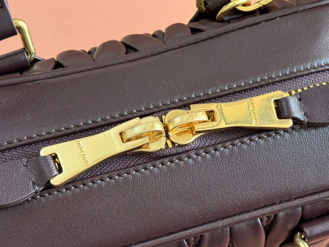 MIU MIU ARCADIE MATELASSÉ BAG 22 IN CONGO BROWN CALFSKIN GOLD HARDWARE