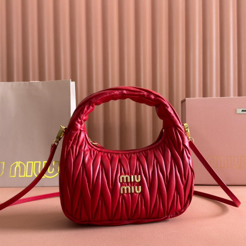 MIU MIU WANDER MATELASSÉ HANDBAG 23 IN CERISE RED LAMBSKIN