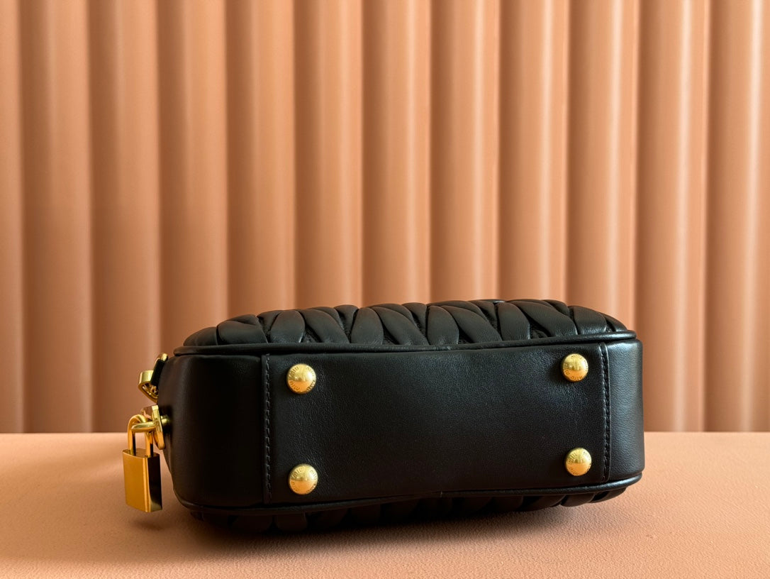 MIU MIU ARCADIE MATELASSÉ BAG 19 IN BLACK LAMBSKIN GOLD HARDWARE