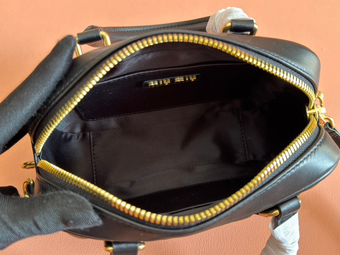 MIU MIU ARCADIE MATELASSÉ BAG 19 IN BLACK LAMBSKIN GOLD HARDWARE