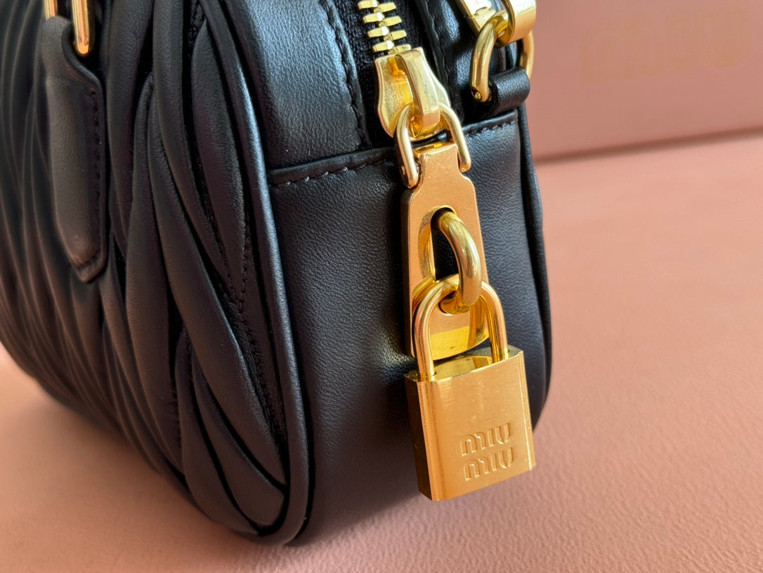 MIU MIU ARCADIE MATELASSÉ BAG 19 IN BLACK LAMBSKIN GOLD HARDWARE