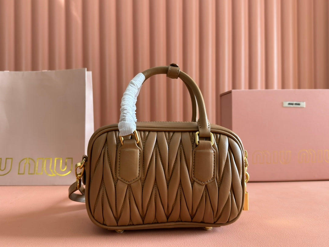 MIU MIU ARCADIE MATELASSÉ BAG 19 IN BROWN LAMBSKIN GOLD HARDWARE