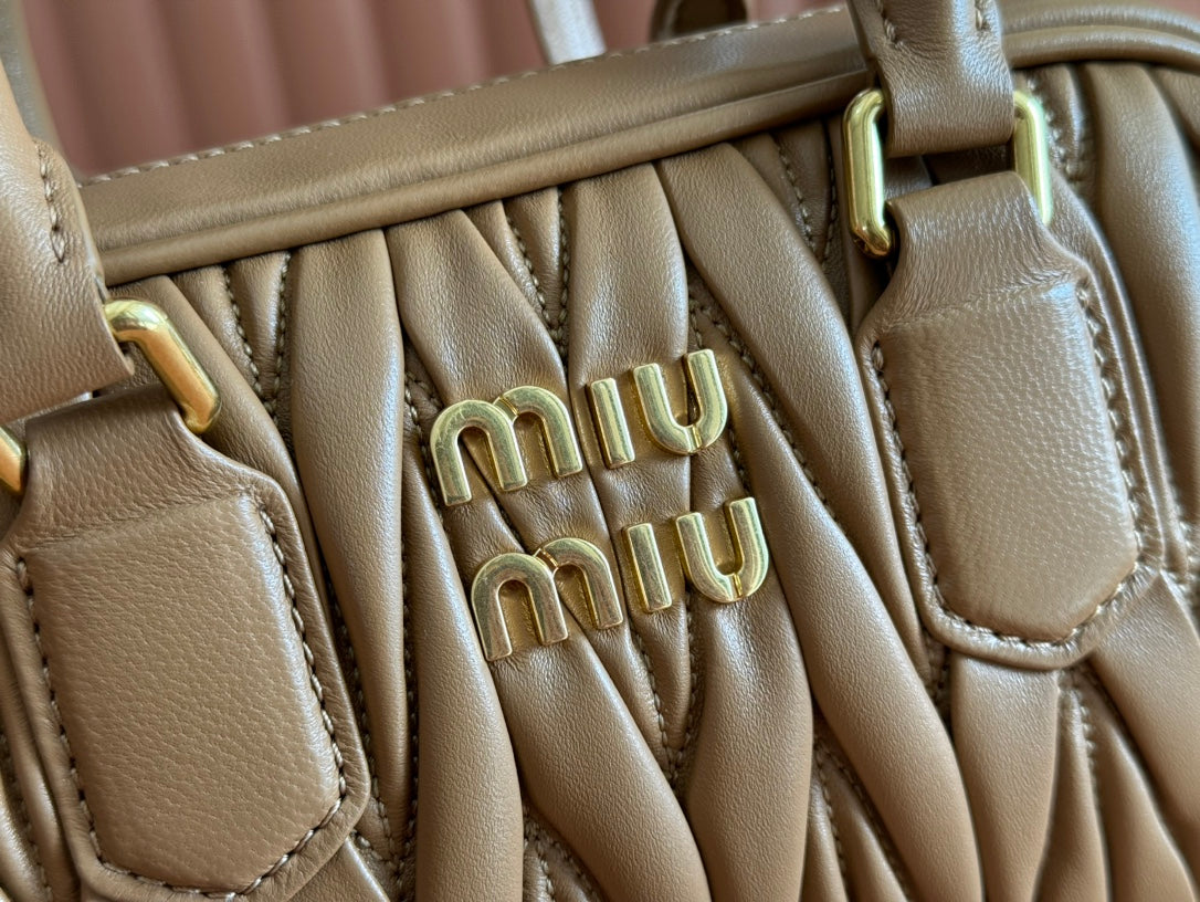 MIU MIU ARCADIE MATELASSÉ BAG 19 IN BROWN LAMBSKIN GOLD HARDWARE