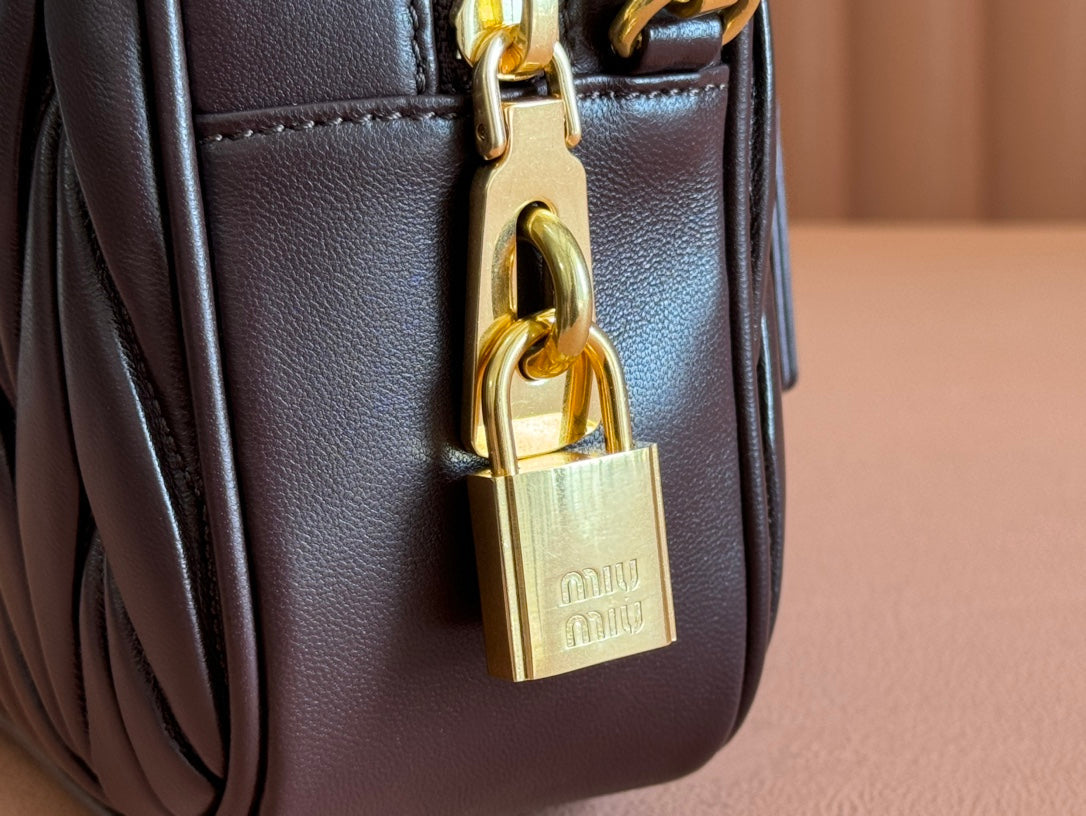 MIU MIU ARCADIE MATELASSÉ BAG 24 IN CHESTNUT BROWN LAMBSKIN GOLD HARDWARE