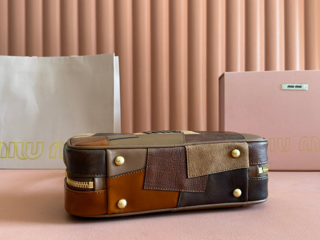 MIU MIU BEAU TOP HANDLE BAG 28 IN COGNAC LEATHER PATCHWORK
