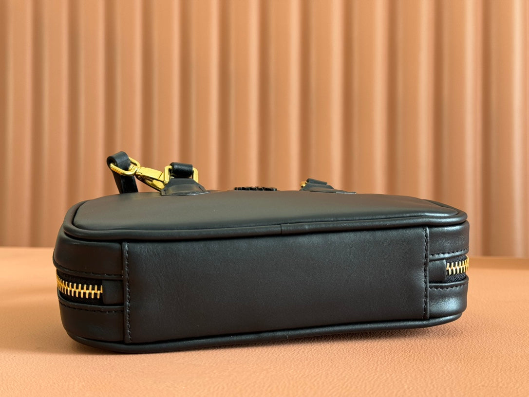 MIU MIU ARCADIE BAG 19 IN BLACK SHINY CALFSKIN