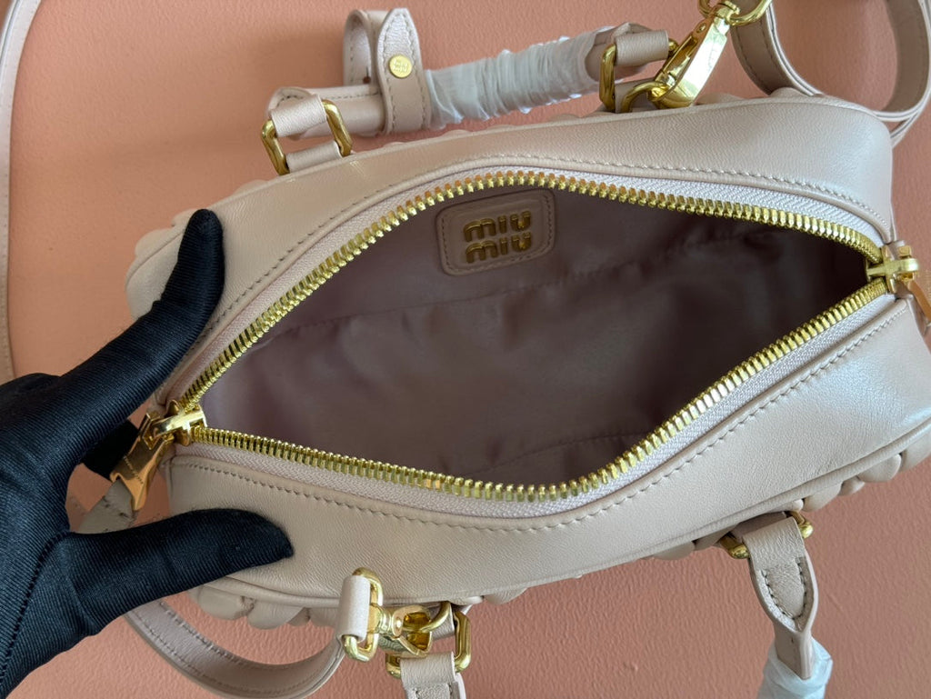 MIU MIU ARCADIE MATELASSÉ BAG 22 IN MISCHKA BEIGE LAMBSKIN
