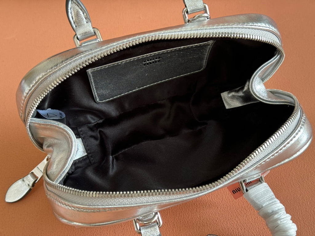 MIU MIU ARCADIE MATELASSÉ BAG 19 IN SILVER GLOSSY CALFSKIN GOLD HARDWARE