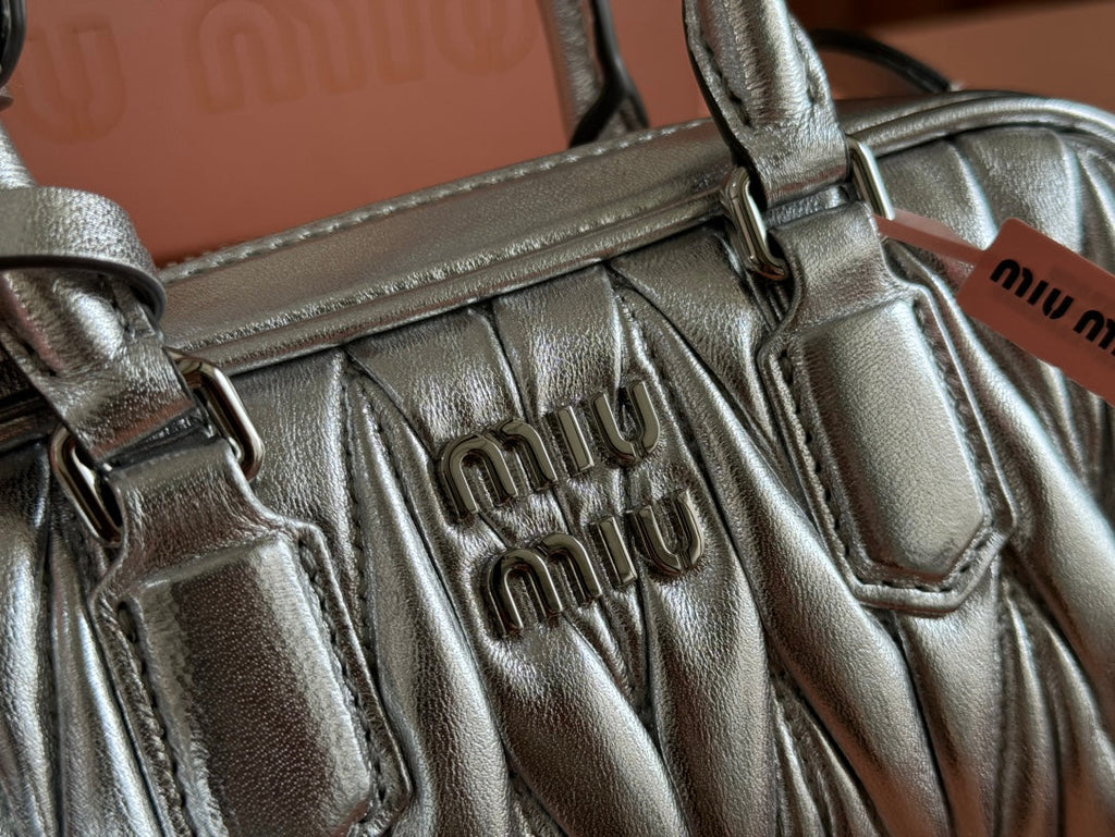 MIU MIU ARCADIE MATELASSÉ BAG 19 IN SILVER GLOSSY CALFSKIN GOLD HARDWARE