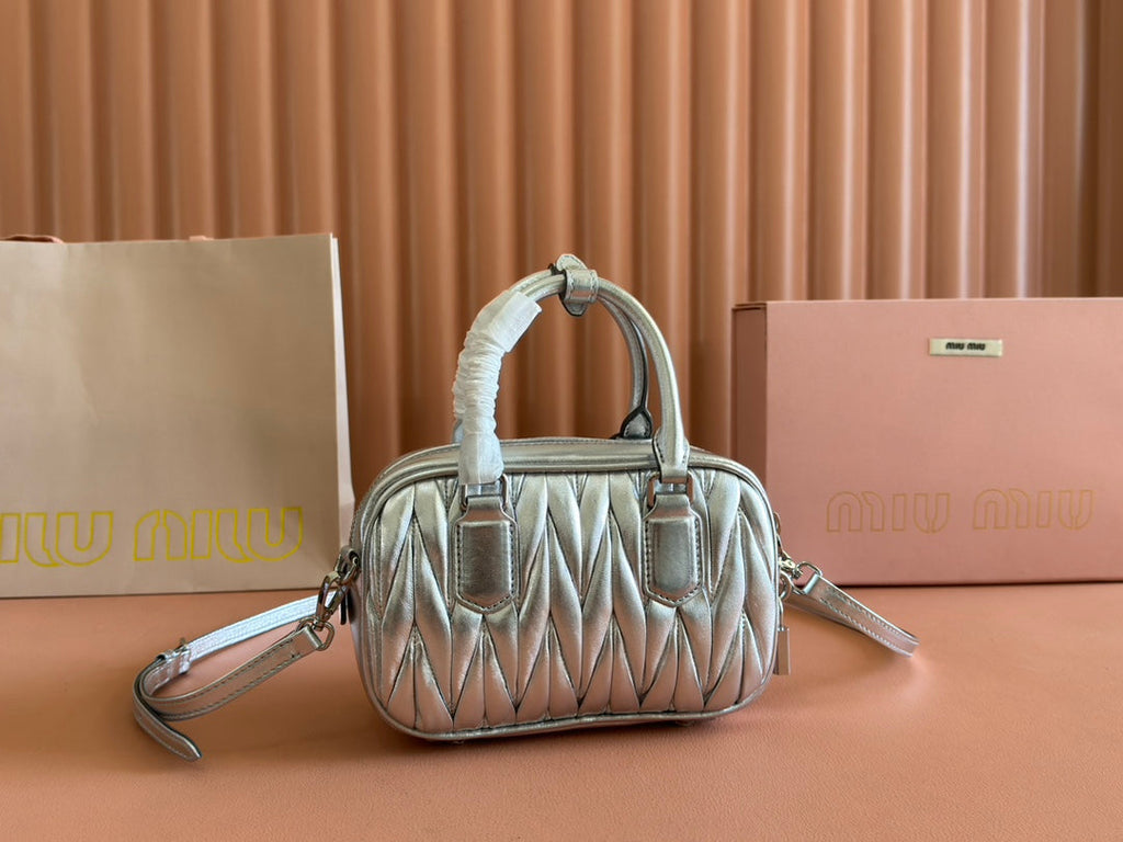 MIU MIU ARCADIE MATELASSÉ NAPPA SMALL BAG 19 IN SILVER GLOSSY LAMBSKIN SILVER HARDWARE