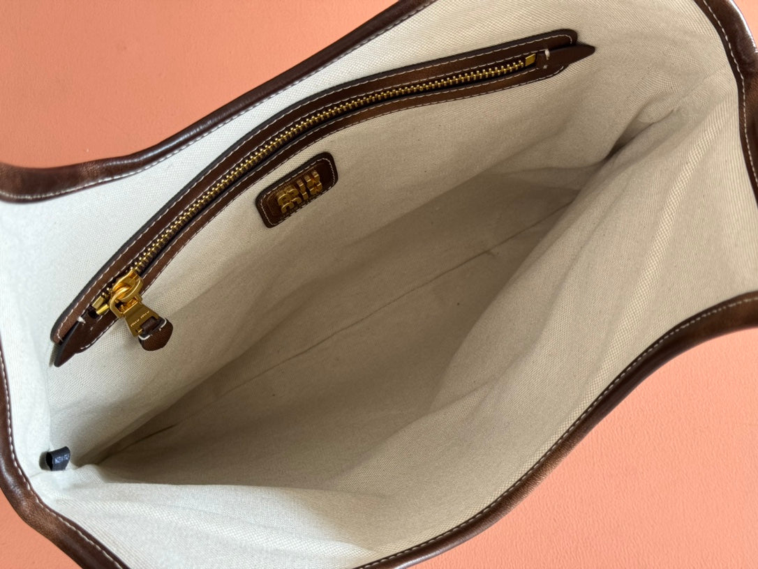 MIU MIU IVY TOTE BAG 60 IN BROWN OMBRE CALFSKIN
