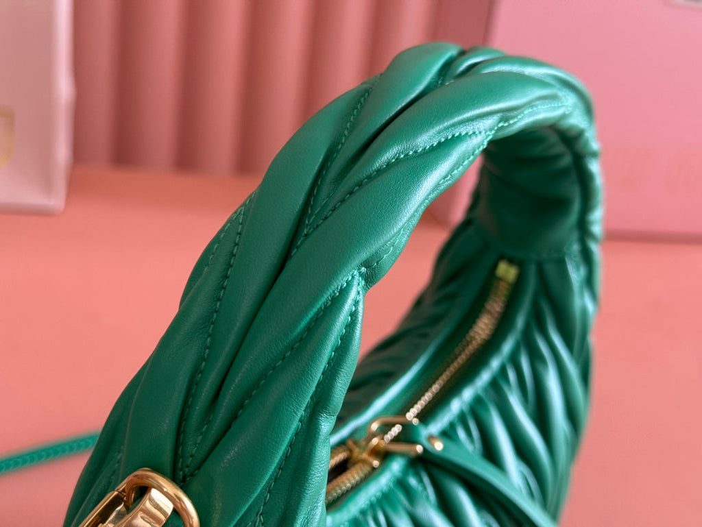 MIU MIU WANDER MATELASSÉ HANDBAG 23 IN PINE GREEN LAMBSKIN
