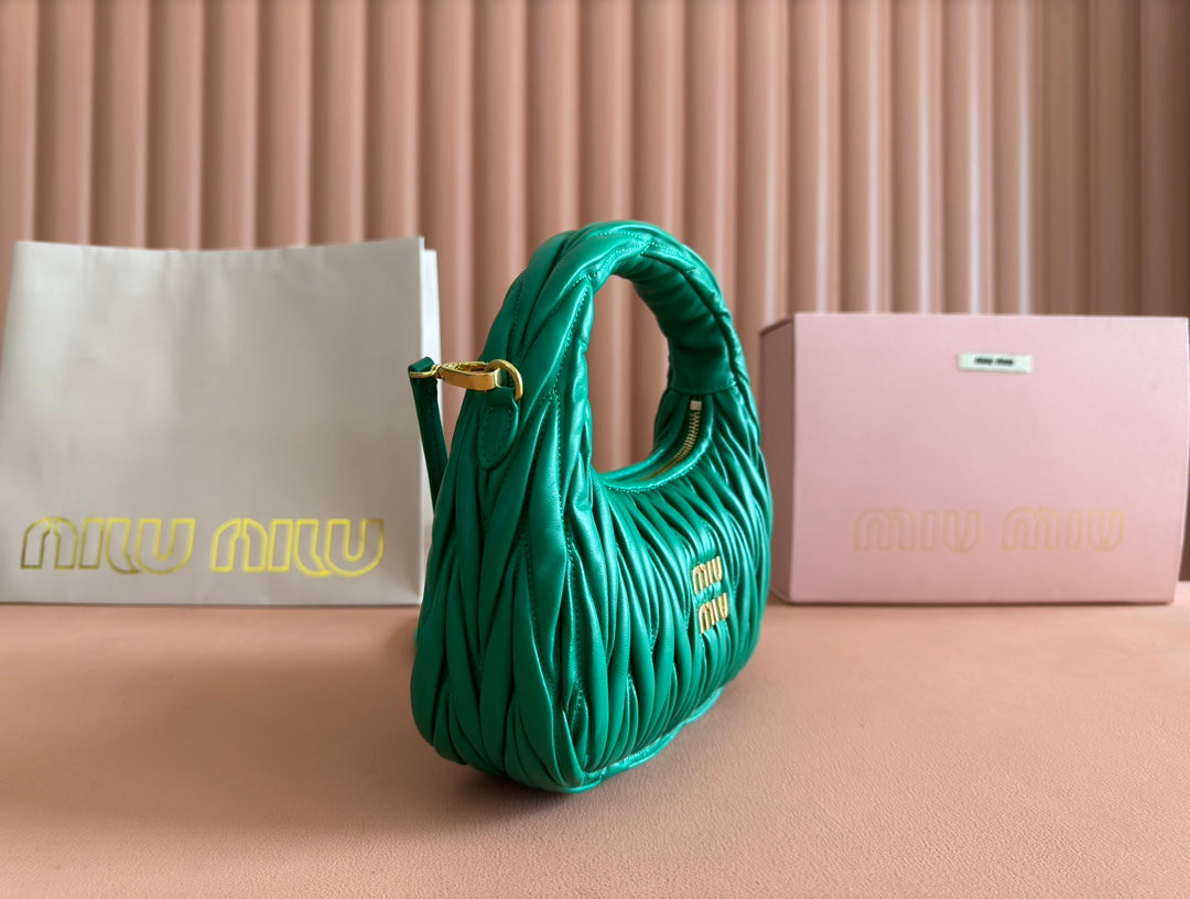 MIU MIU WANDER MATELASSÉ HANDBAG 23 IN PINE GREEN LAMBSKIN