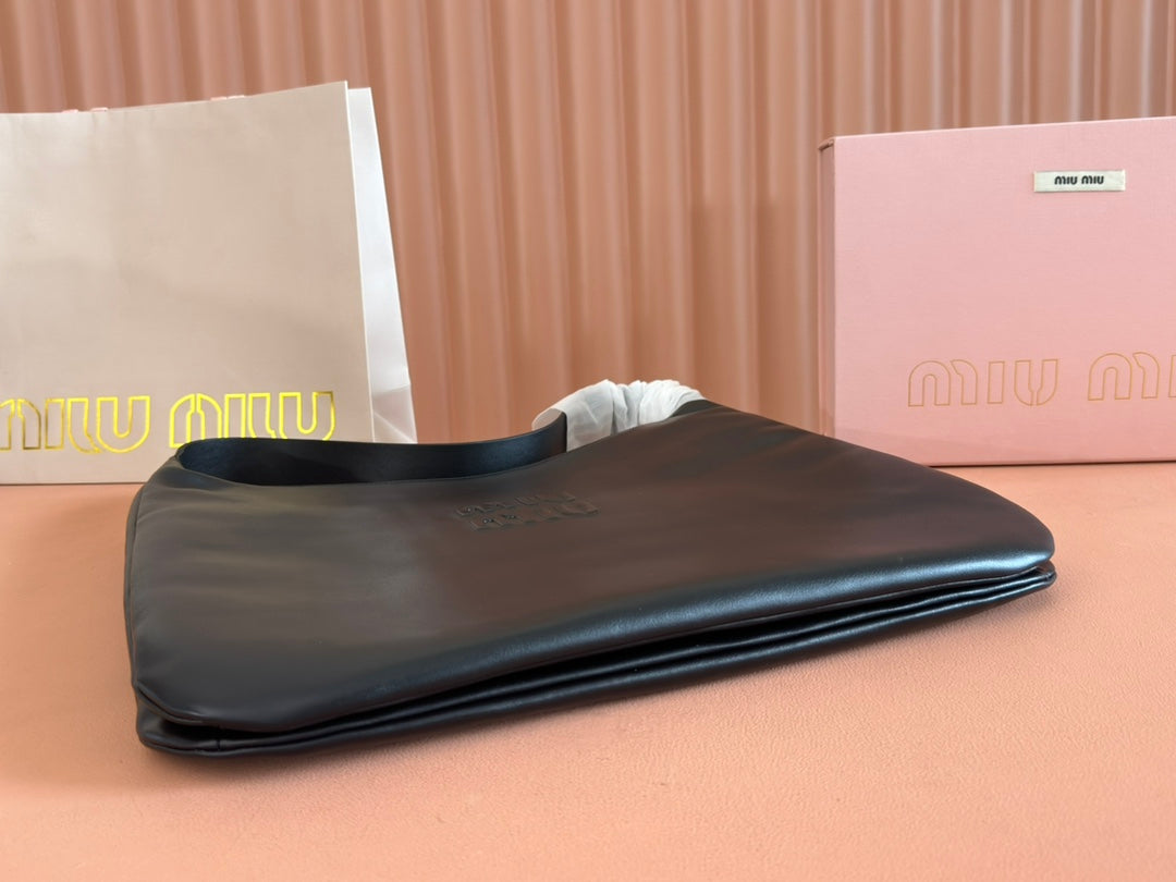 MIU MIU LARGE HOBO TOTE BAG 60 IN BLACK CALFSKIN