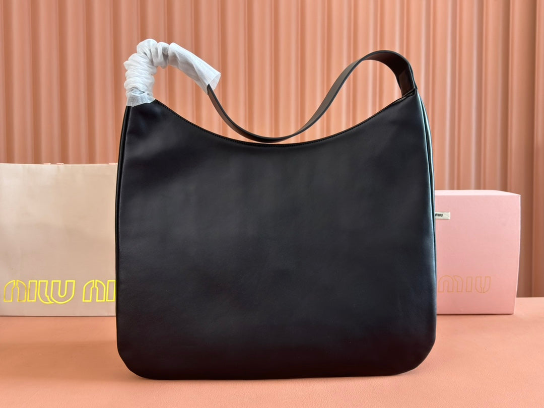 MIU MIU LARGE HOBO TOTE BAG 60 IN BLACK CALFSKIN