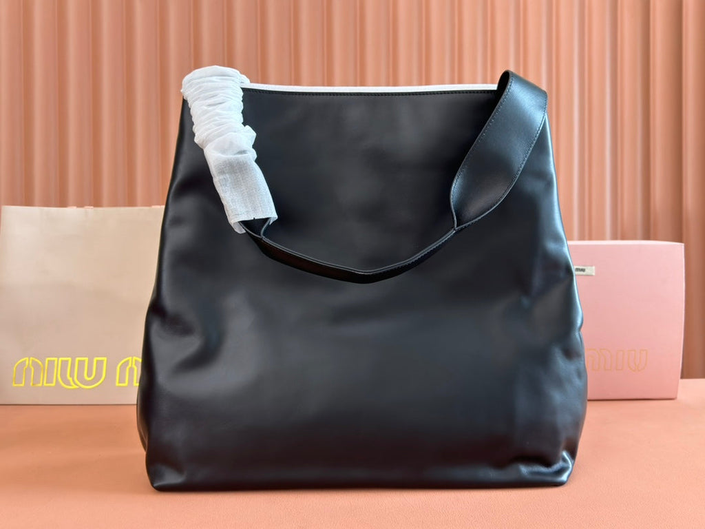MIU MIU LARGE HOBO TOTE BAG 46 IN BLACK CALFSKIN