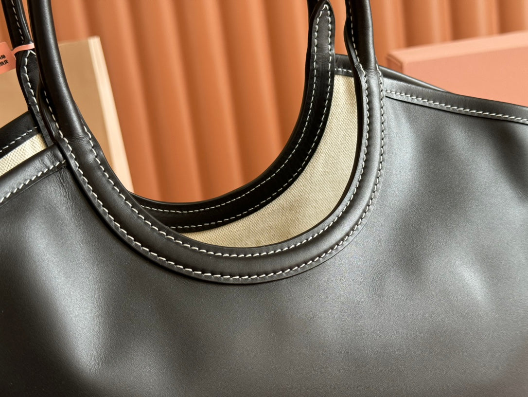 MIU MIU LARGE HOBO 28 TOTE IN BLACK CALFSKIN