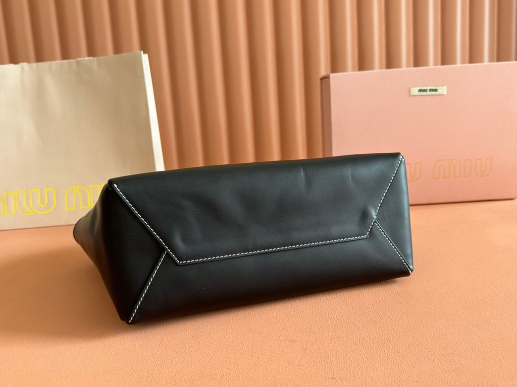 MIU MIU LARGE HOBO 28 TOTE IN BLACK CALFSKIN