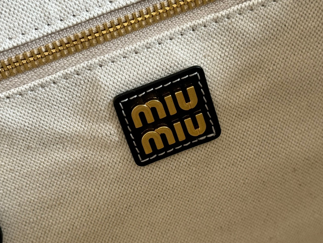 MIU MIU LARGE HOBO 28 TOTE IN BLACK CALFSKIN