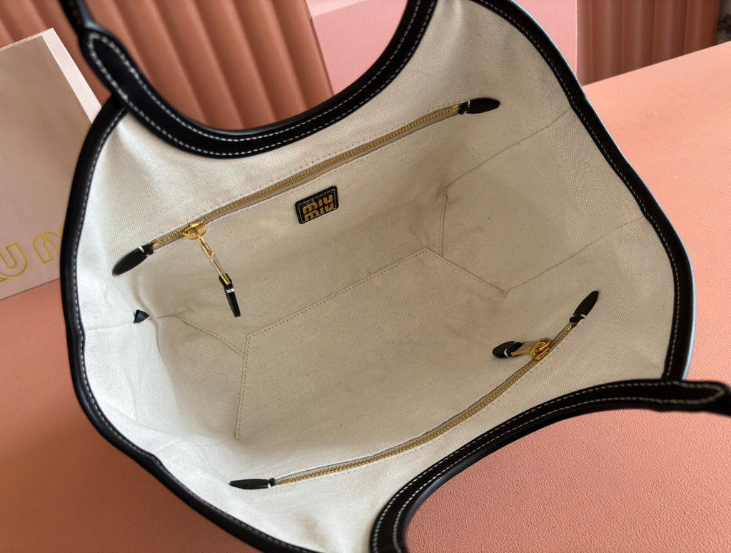 MIU MIU LARGE HOBO 28 TOTE IN BLACK CALFSKIN
