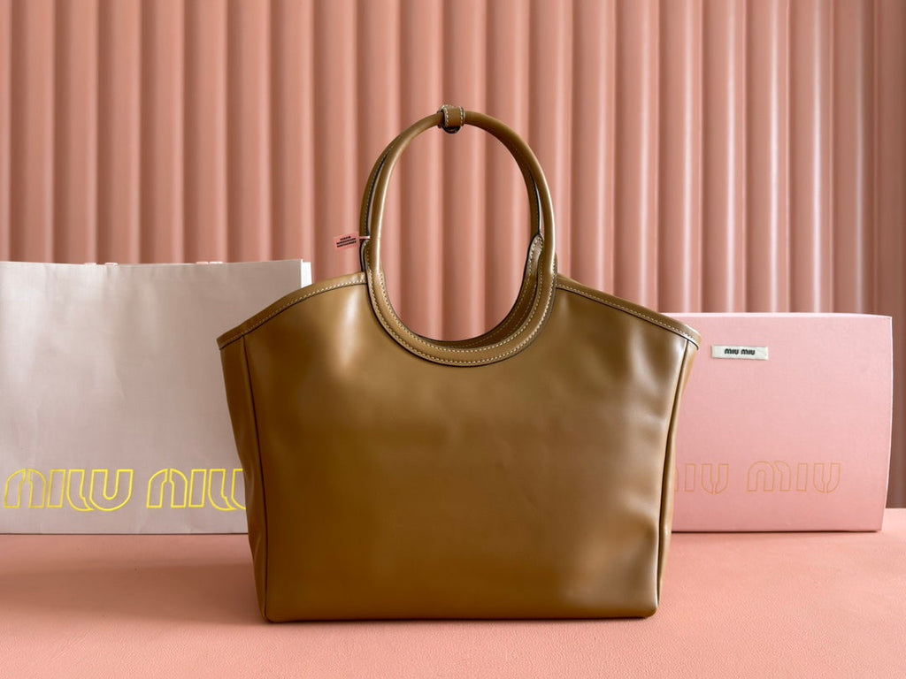 MIU MIU MIUHOBO TOTE 28 IN BROWN CALFSKIN FABRIC LINING GOLD LOCK