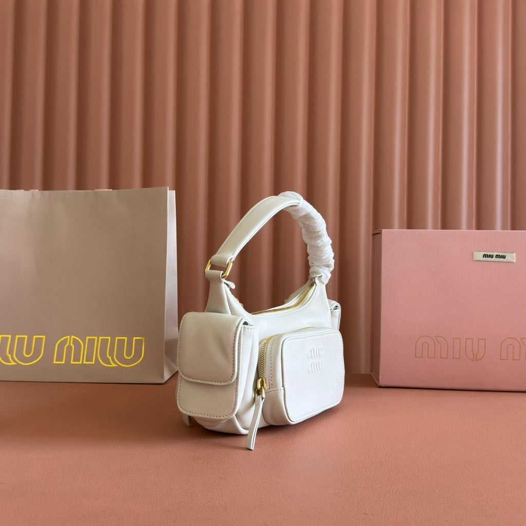MIU MIU POCKET HANDBAG 21 IN WHITE CALFSKIN