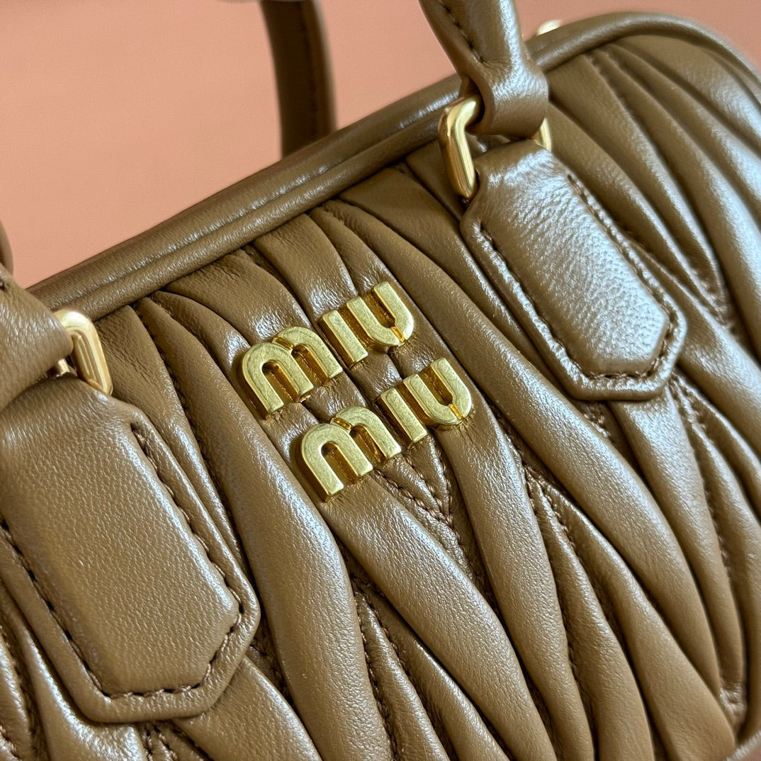MIU MIU ARCADIE MINI BAG 19 CARAMEL IN MATELASSÉ NAPPA LEATHER