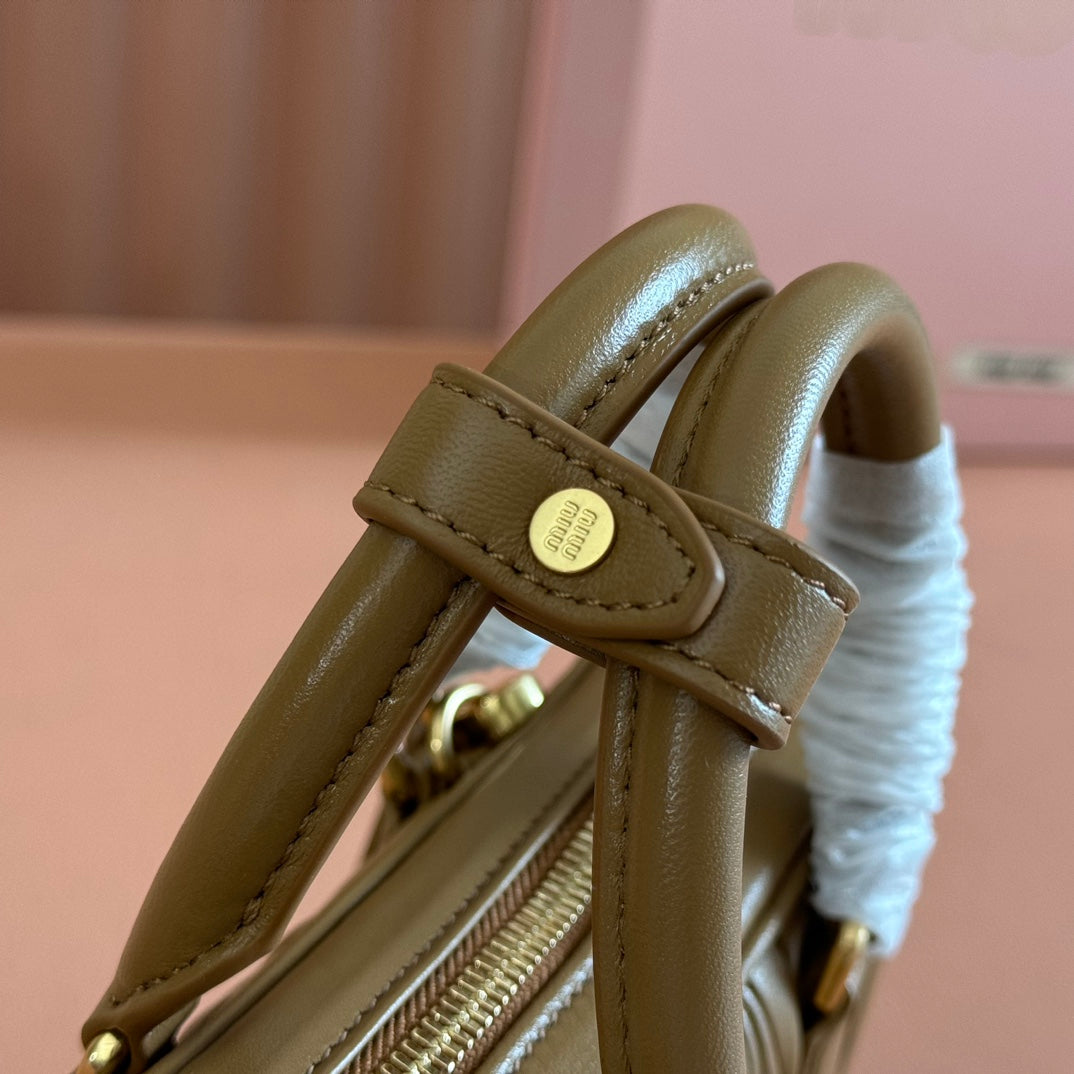 MIU MIU ARCADIE MINI BAG 19 CARAMEL IN MATELASSÉ NAPPA LEATHER