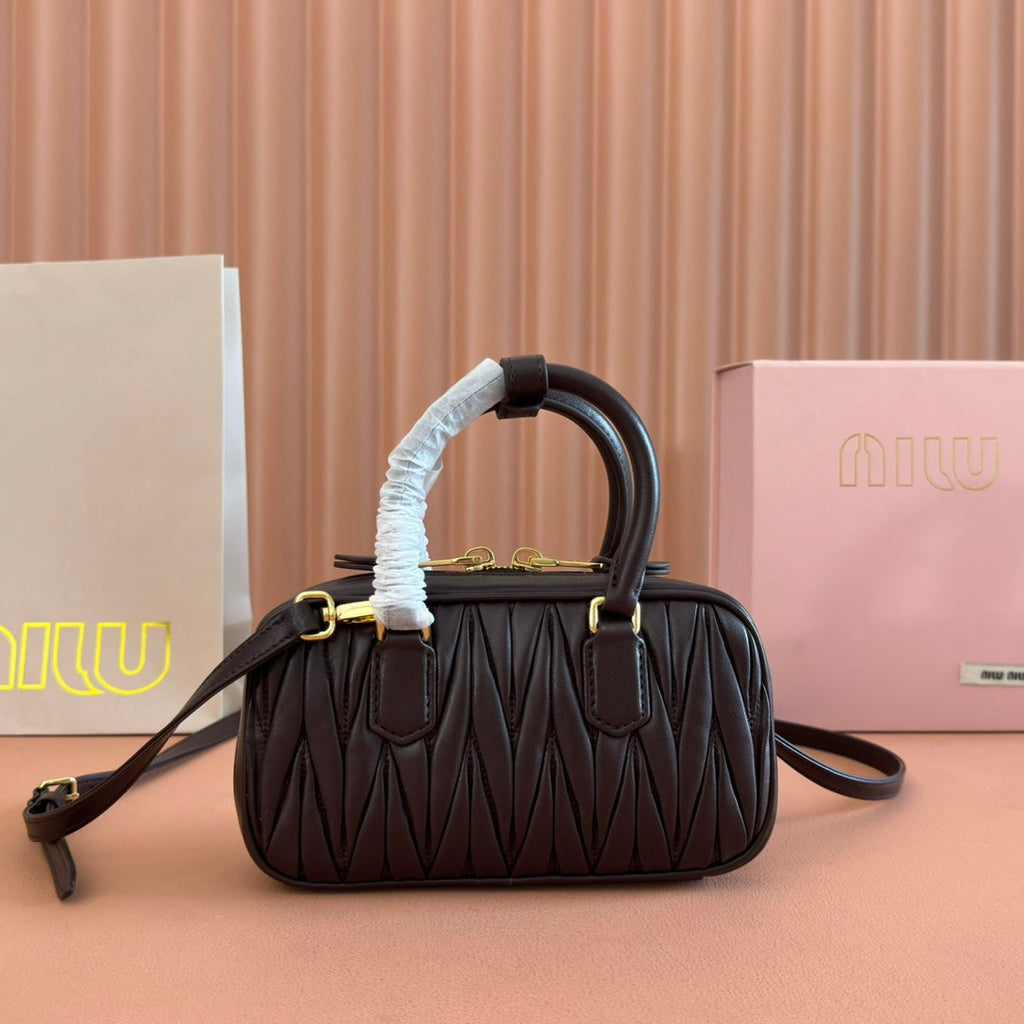 MIU MIU ARCADIE MINI BAG 19 BLACK IN MATELASSÉ NAPPA LEATHER