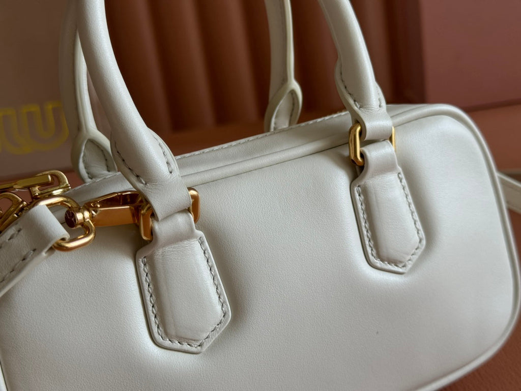MIU MIU ARCADIE BAG 19 WHITE IN CALFSKIN GOLD HARDWARE