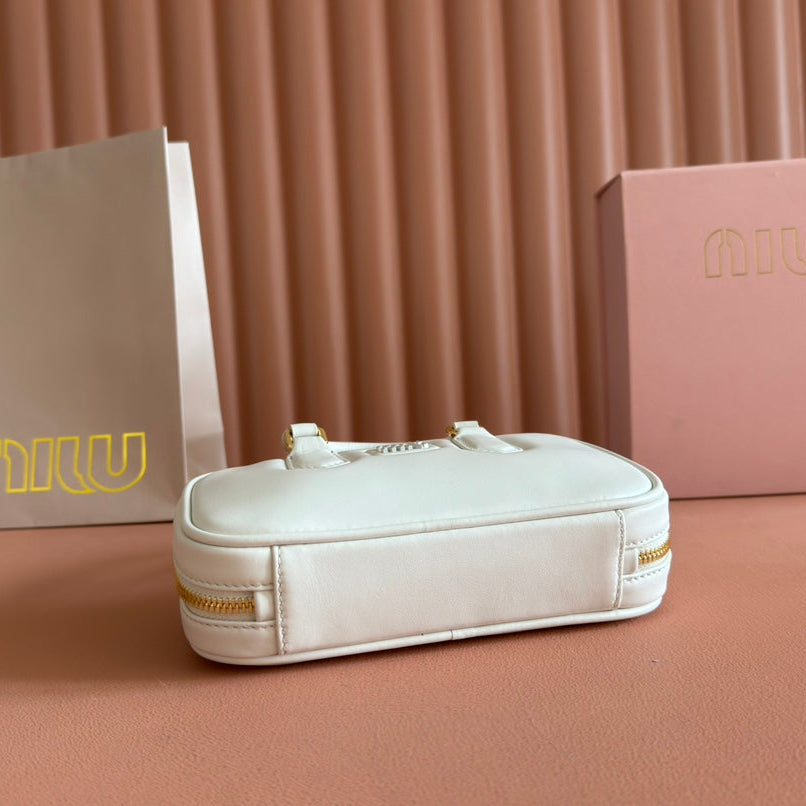 MIU MIU ARCADIE BAG 19 WHITE IN CALFSKIN GOLD HARDWARE