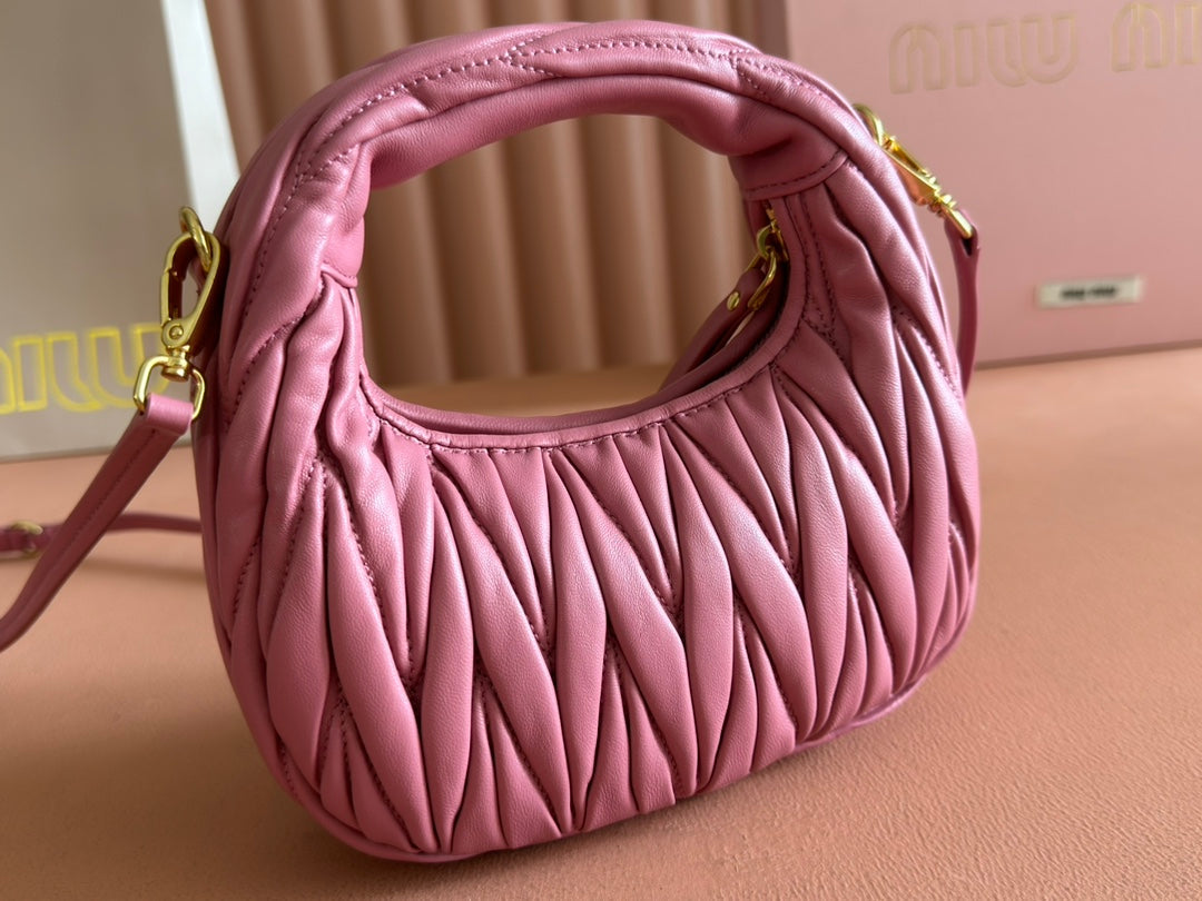 MIU MIU WANDER MATELASSÉ NAPPA MINI BAG 18 IN LIGHT PLUM LAMBSKIN
