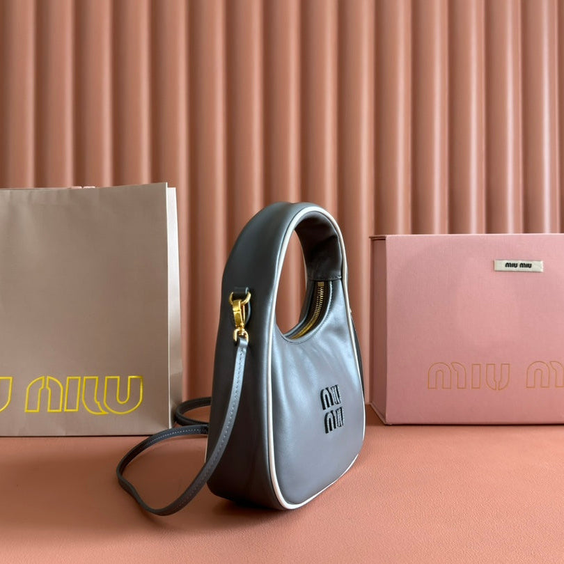 MIU MIU HOBO BOLSA WANDER DARK GRAY IN CALFSKIN