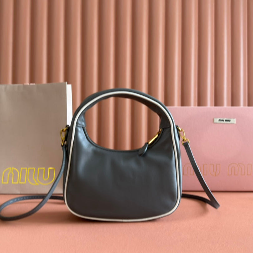 MIU MIU HOBO BOLSA WANDER DARK GRAY IN CALFSKIN