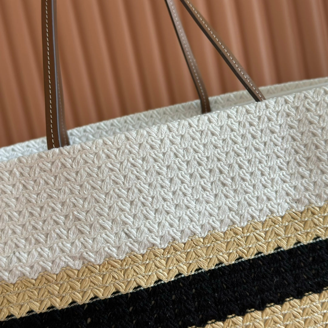 MIU MIU TOTE BAG 40 IN STRIPED PATTERN OF WHITE BEIGE AND BLACK WOVEN RAFFIA