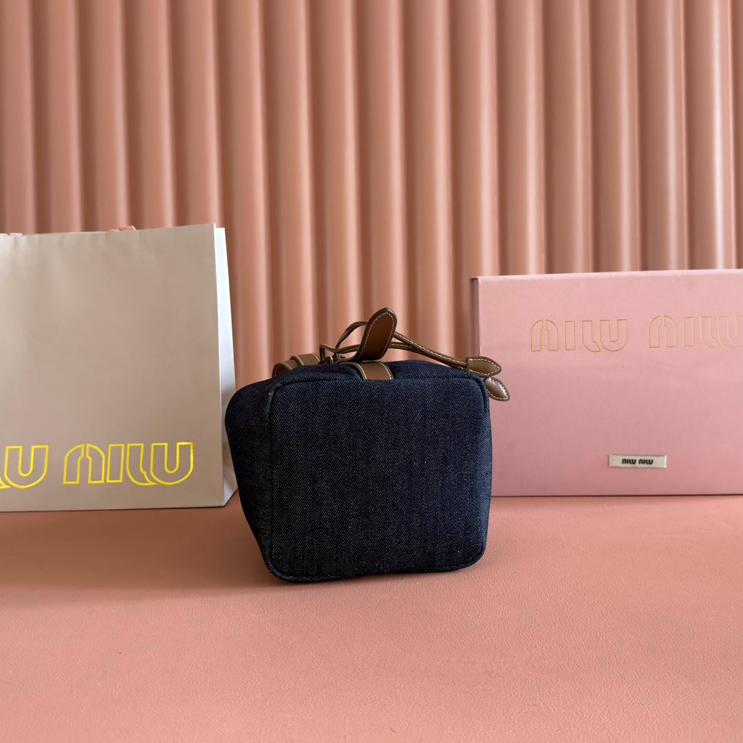 MIU MIU BUCKET BAG 22 DENIM BLUE AND BRANDY IN CANVAS