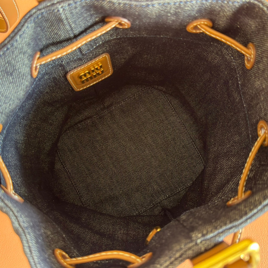 MIU MIU BUCKET BAG 22 DENIM BLUE AND BRANDY IN CANVAS