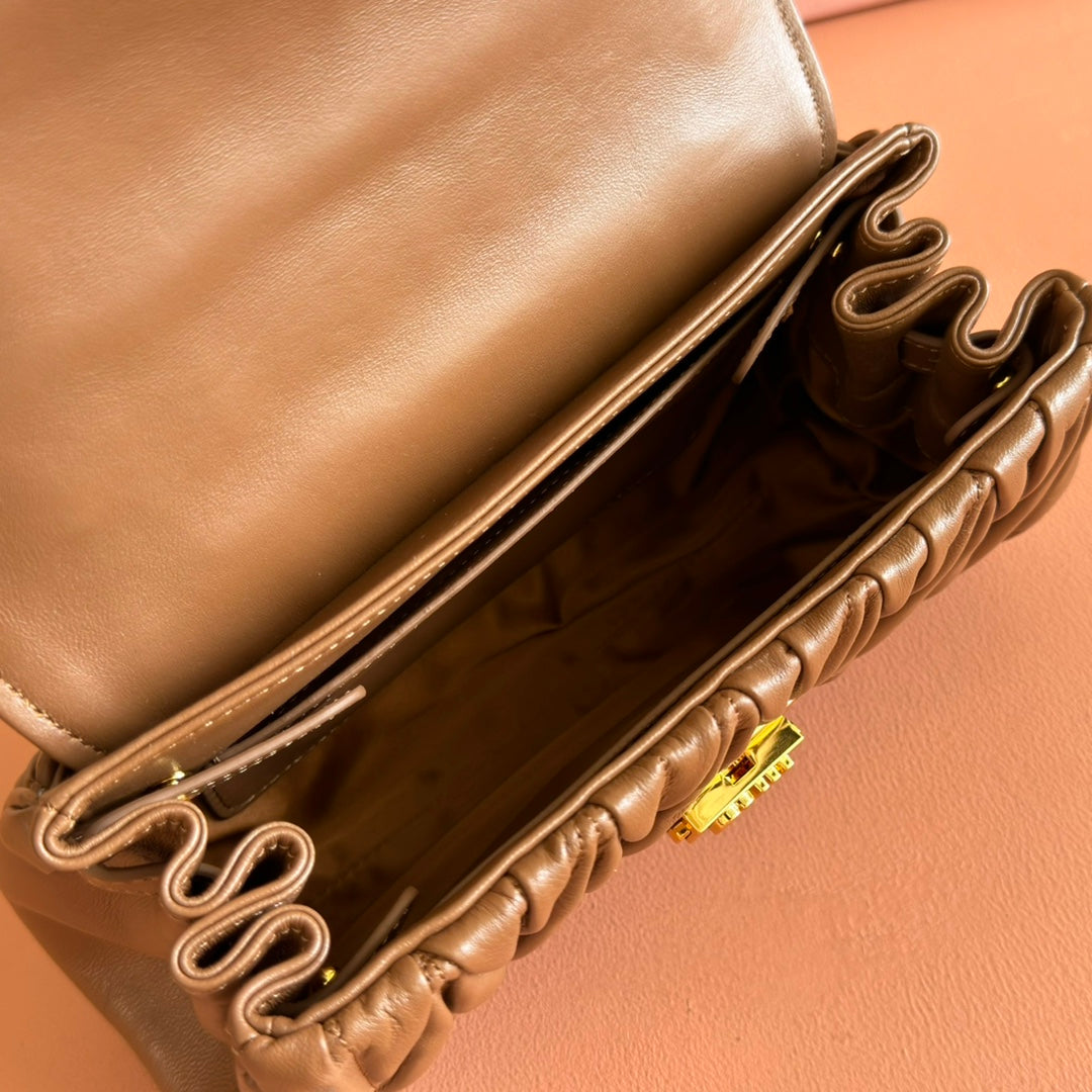 MIU MIU CHAIN SHOULDER BAG 24 IN BROWN PATENT SMOOTH LAMBSKIN