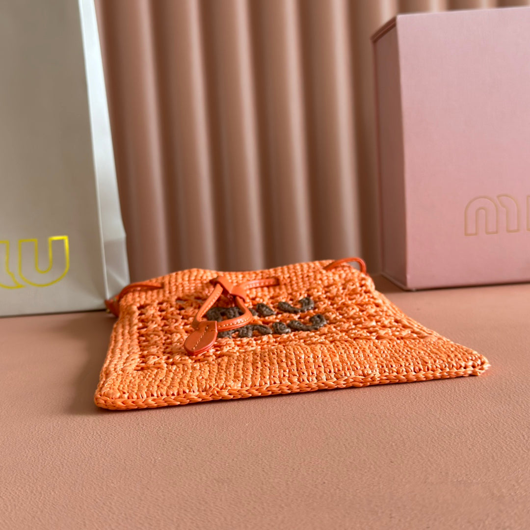 MIU MIU MIUMIU 26S WANDER BUCKET BAG 23 IN ORANGE RAFFIA WITH LEATHER TRIM