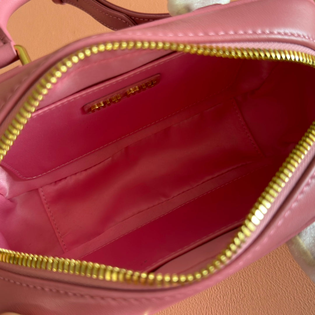 MIU MIU MIUMIU 26S ARCADIE MATELASSE BAG 19 IN DUSTY ROSE PINK CALFSKIN GOLD HARDWARE